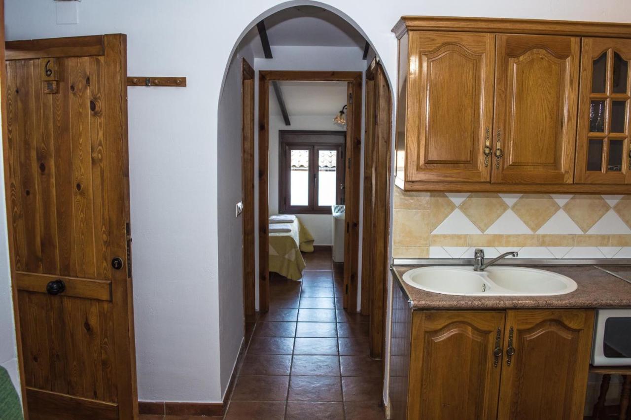 Apartamentos Capricho Del Valle 阿罗约弗里奥 外观 照片