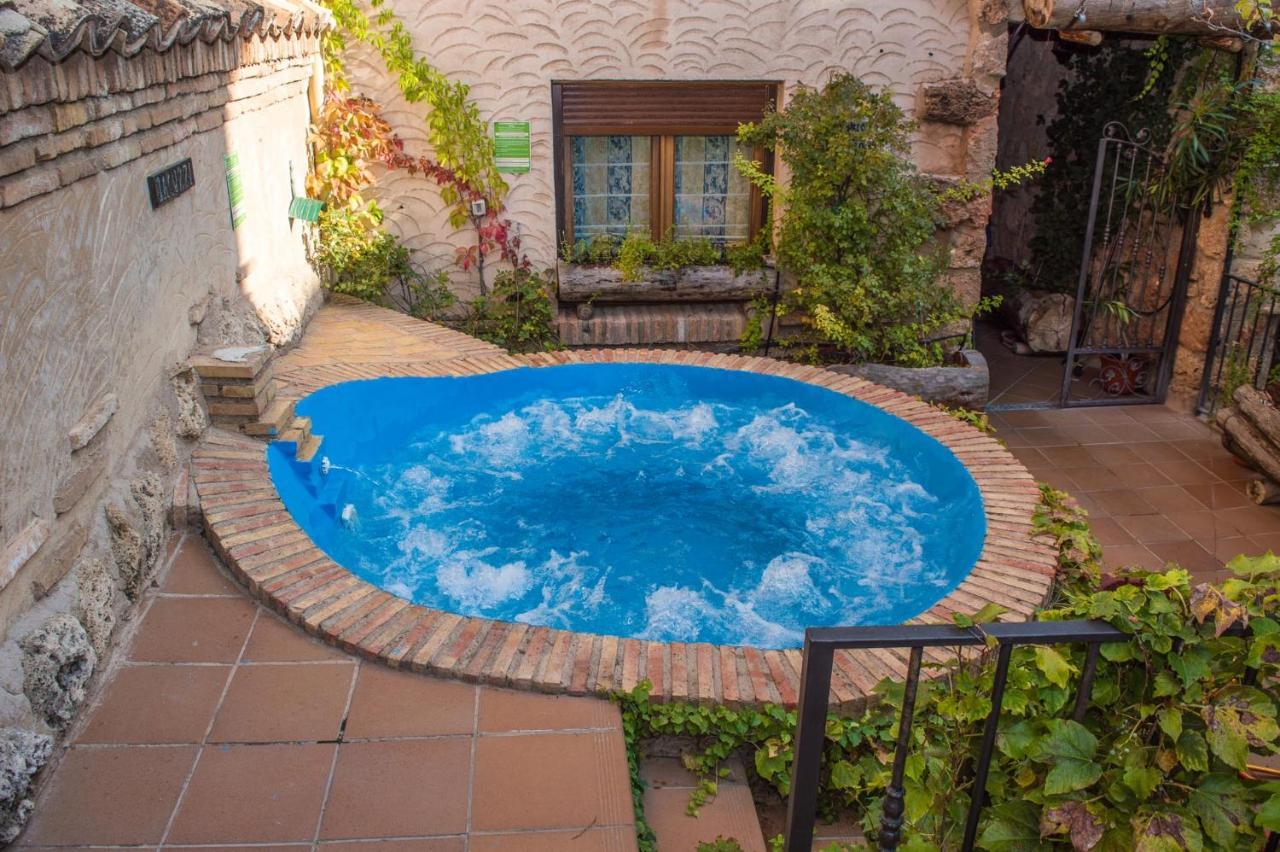 Apartamentos Capricho Del Valle 阿罗约弗里奥 外观 照片